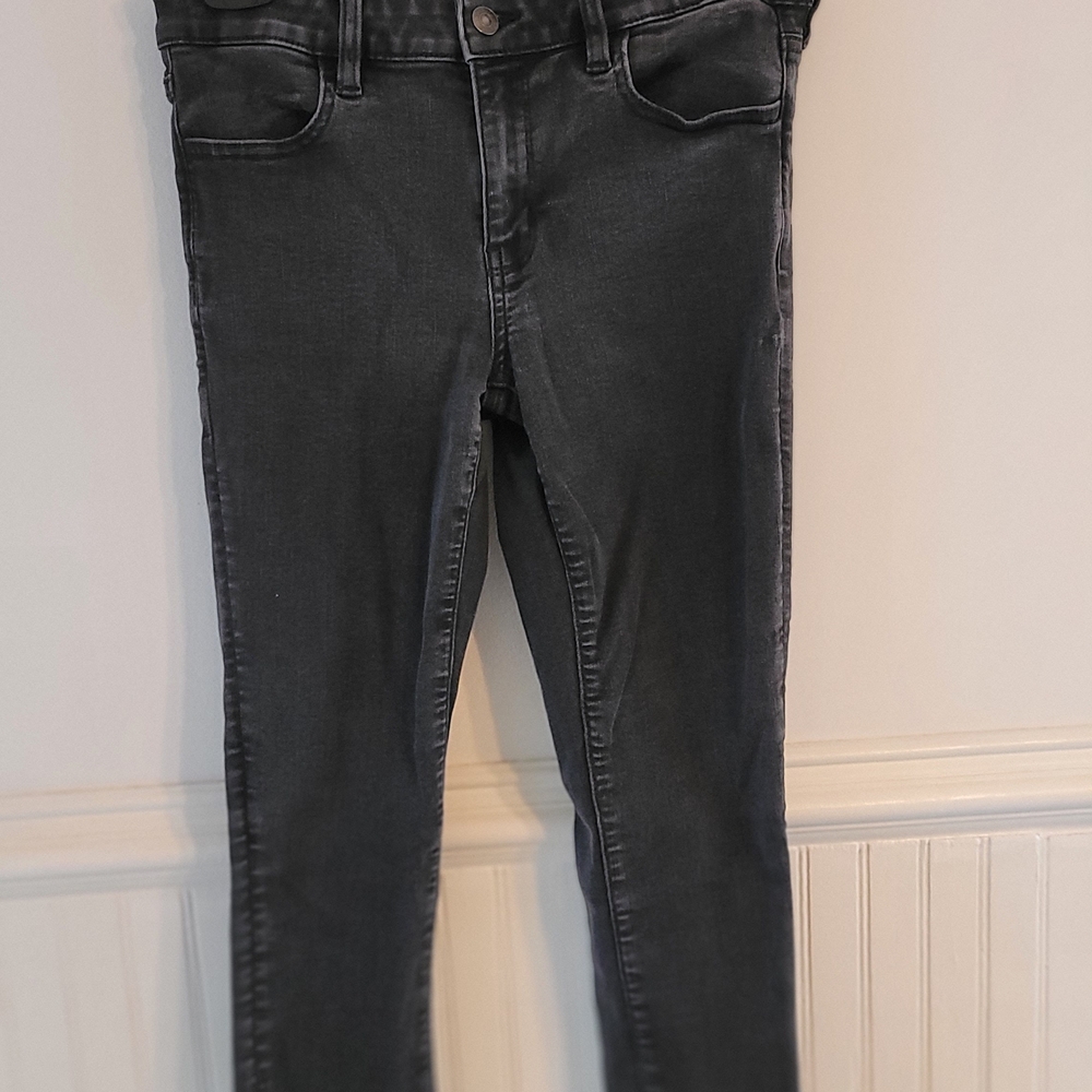 American Eagle Outfitters Distressed Black Jegging Jean Size 8